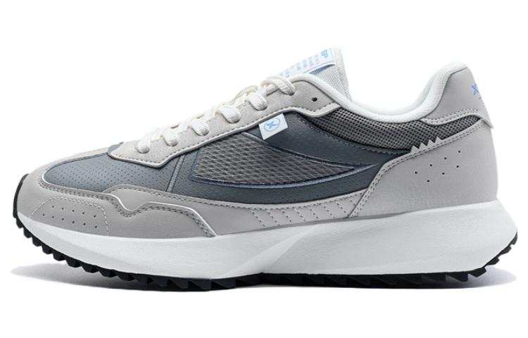 XTEP Comfortable Round Toe Slip Resistant Abrasion Resistant Slip Resistant Abrasion Resistant Low top Casual Shoes