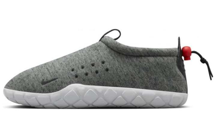Nike Nike Air Moc Tech Fleece Grey