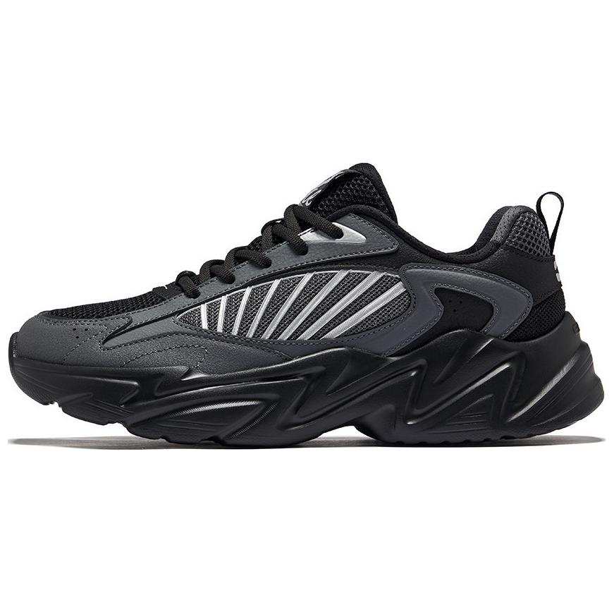 Erke Slip Resistant Abrasion Resistant Slip Resistant Abrasion Resistant Low top Casual Shoes Men's Black Gray