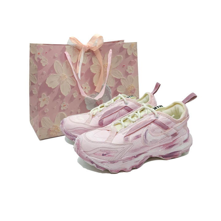 Nike Nike TC 7900 Low top Casual Shoes Women's Cherry Blossom Pink