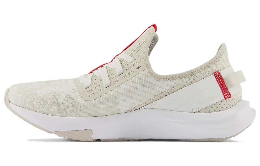New Balance New Balance DynaSoft Nergize Sport V2 Low top Casual Shoes Women's White Red