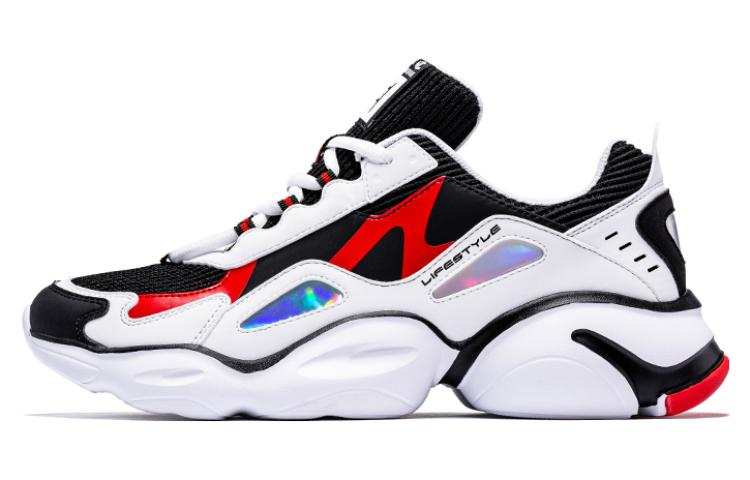 QIAODAN Abrasion Resistant Slip Resistant Low top Sports Casual Shoes Men's Black White Red