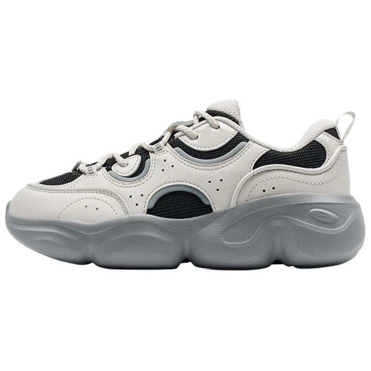 XTEP Abrasion Resistant Cushioning Low top Casual Shoes Women's Gray