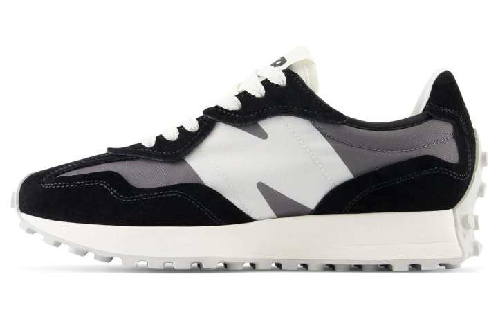 New Balance 327 New Balance 'Black Grey Matter'
