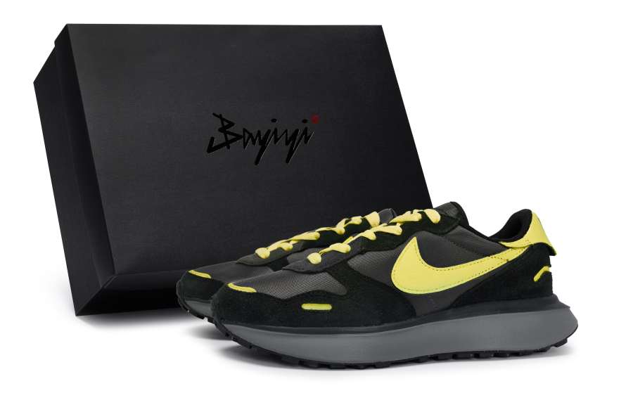 Nike Nike Phoenix Waffle Abrasion Resistant Abrasion Resistant Low top Casual Shoes Women's Black Yellow