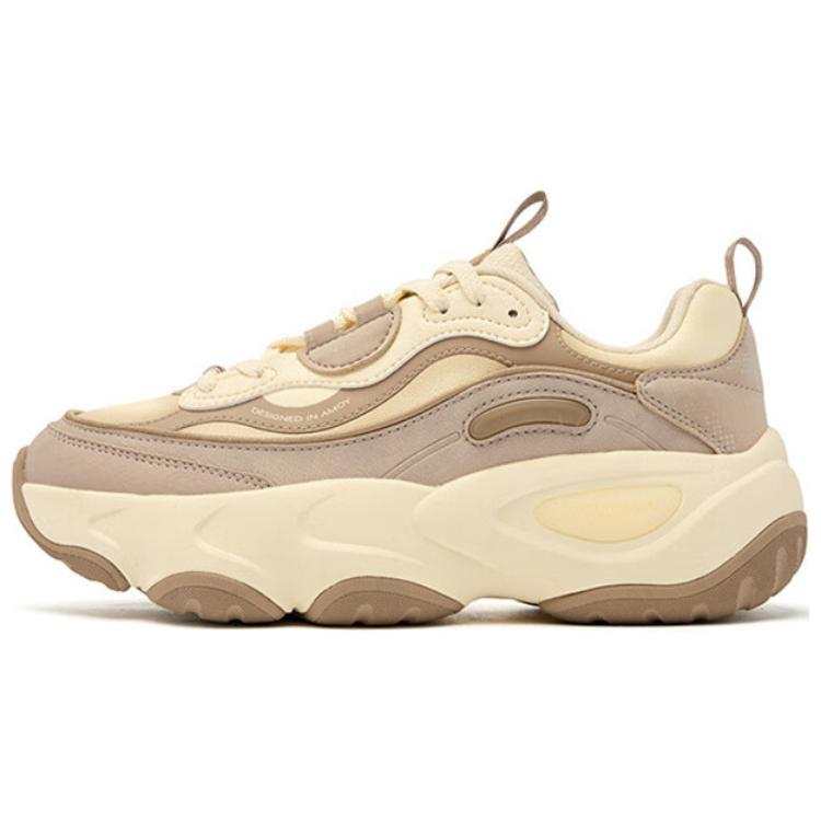 QIAODAN Non slip Lightweight Low top Casual Shoes Women's Tawny