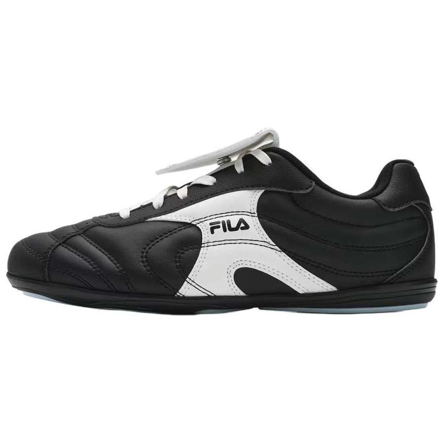 FILA LIPPER Water Dance Shoes Abrasion Resistant Low top Casual Shoes Women's Black White
