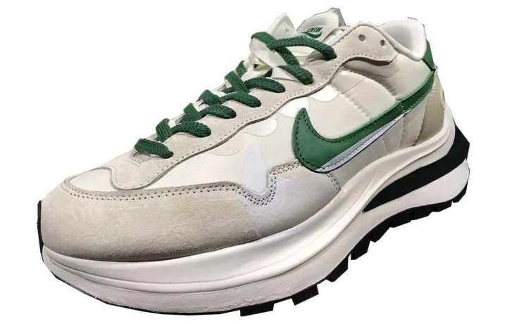 Nike Sacai x Nike LDWaffle 'Gorge Green' Cushioning, Wear Resistant Low top Casual Shoes Men's Green
