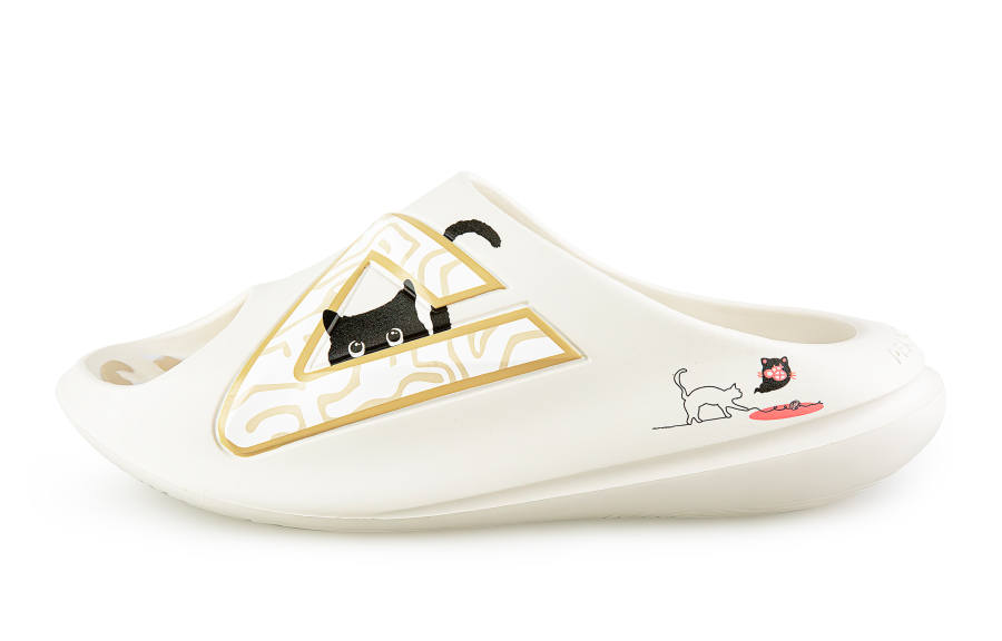 PEAK Taichi Chubby Slippers Cushioning Slip Resistant Abrasion Resistant Quiet Slide Slippers Unisex Canvas White