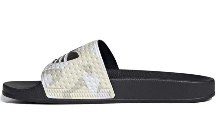 Adidas Adidas Adilette Slides 'Camo Print'