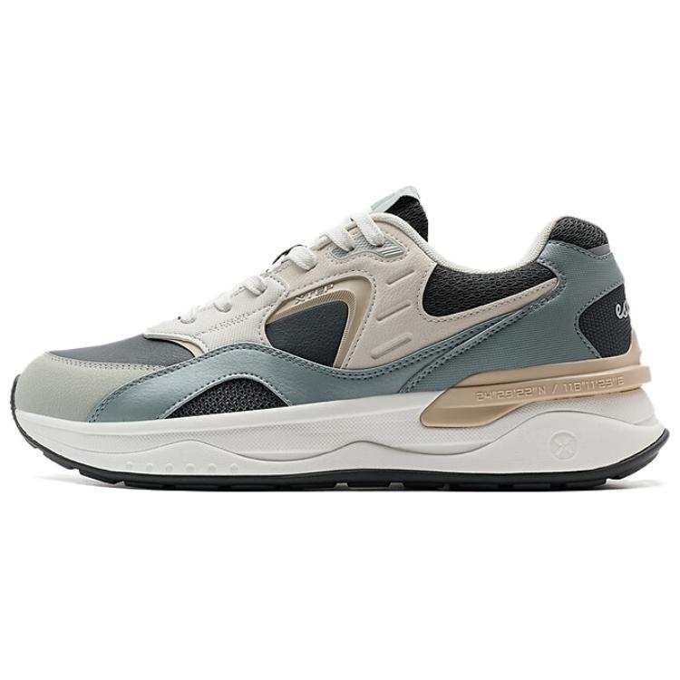 XTEP Abrasion Resistant Breathable Coverage Low top Casual Shoes Men's Beige Cyan Black