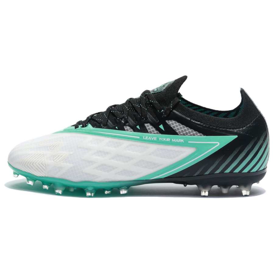 KELME Shadow 1.0 MG Multi Ground Cushioning Slip Resistant Breathable Cushioning Slip Resistant Breathable Soccer Shoes