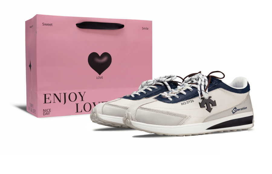 DESCENTE Cron Racer Making An Immediate Appearance Low top Casual Shoes Unisex White Blue