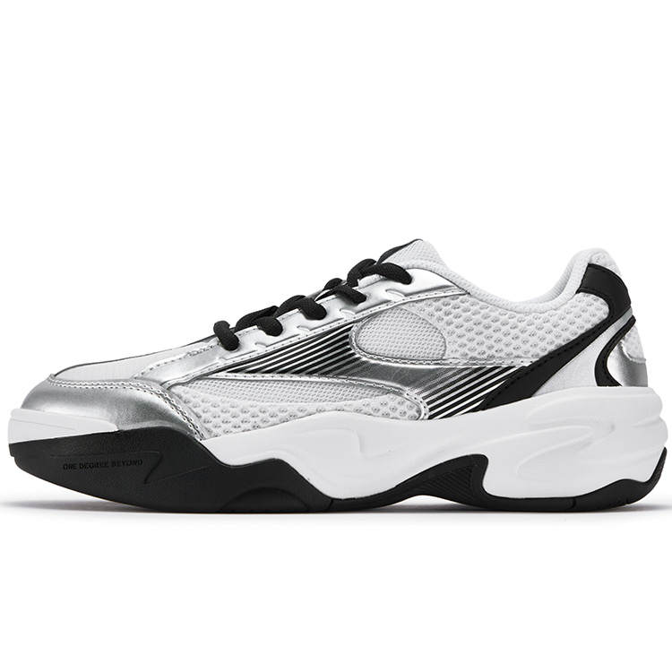 361° Whisper Abrasion Resistant Slip Resistant Low top Casual Shoes Women's White Black