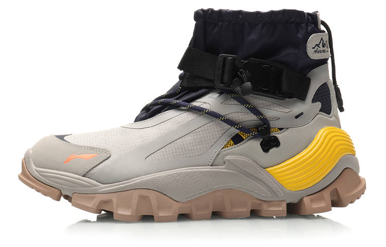 Li-Ning Li Ning Aurora Mountain Trek, New York Fashion Apparel Week Comfortable