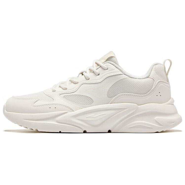 Erke Slip Resistant Coverage Abrasion Resistant Low top Casual Shoes Women's Microcrystal White