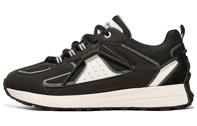 Skechers Street Croissant Shoes, Retro Sports Textile, Leather Low top Casual Shoes Women's Black White