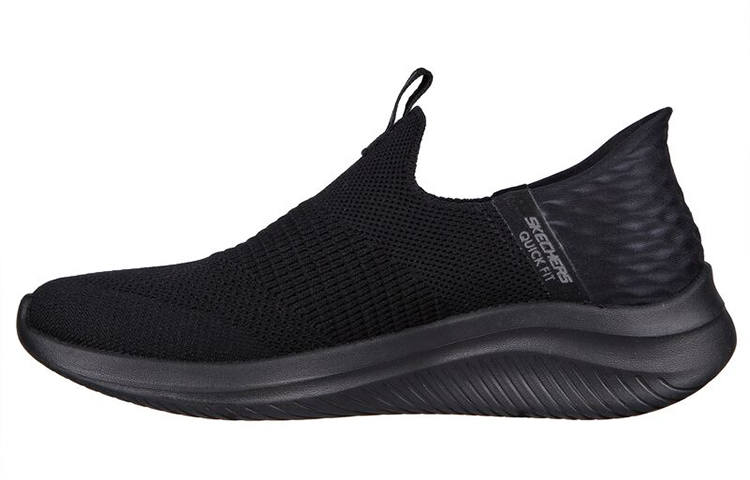 Skechers Ultra Flex 3.0 Cozy Streak Flash Collection, Fabric Low top Walking Shoes Women's All Black