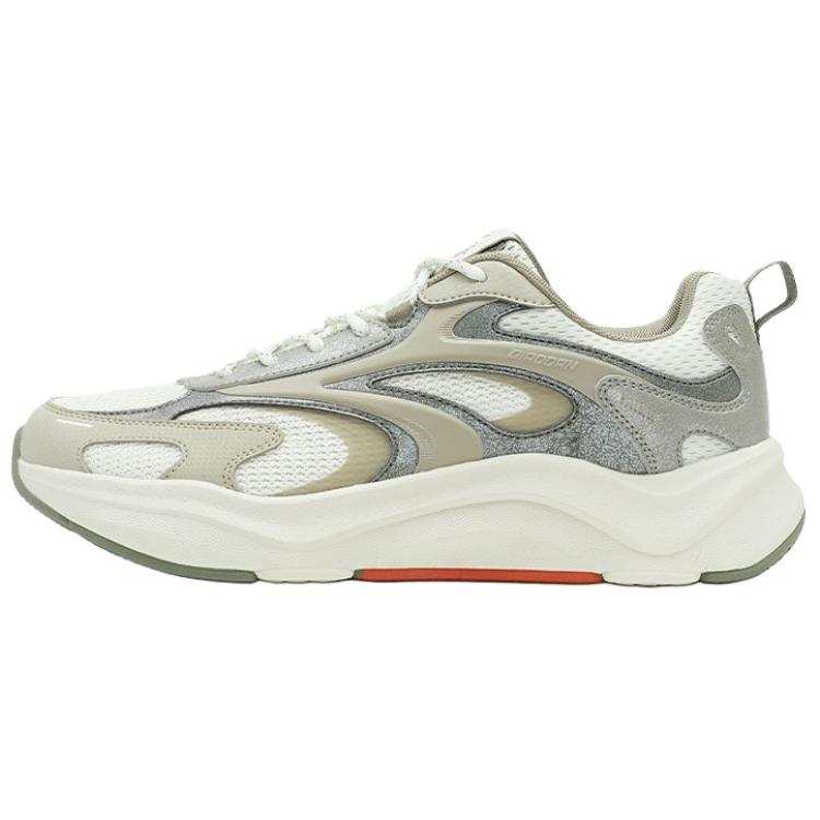 QIAODAN Quality Drying Slip Resistant Lightweight Height Increasing Low top Casual Shoes Men's Ivory White Misty Green