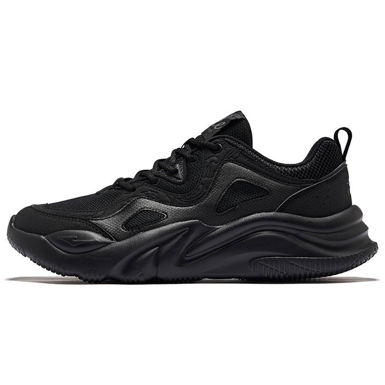 Erke Treat Yourself 2.0 Slip Resistant Abrasion Resistant Low top Casual Shoes Men's Jet Black