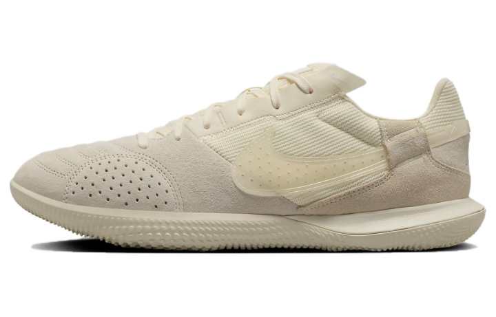Nike Nike Streetgato Coconut Milk
