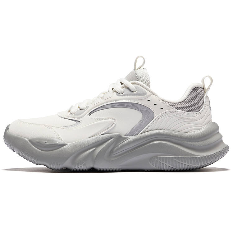 Erke Diffused Heart 3.0 Abrasion Resistant, Breathable, Lightweight Abrasion Resistant, Breathable, Lightweight Low top