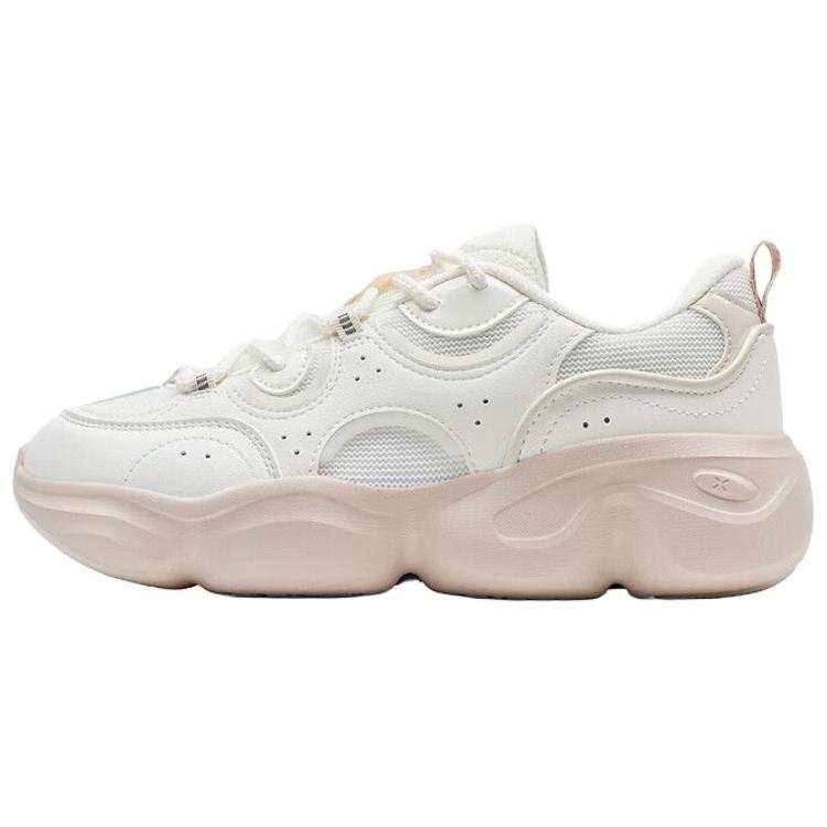 XTEP Cushioning Abrasion Resistant Breathable Low top Casual Shoes Women's White