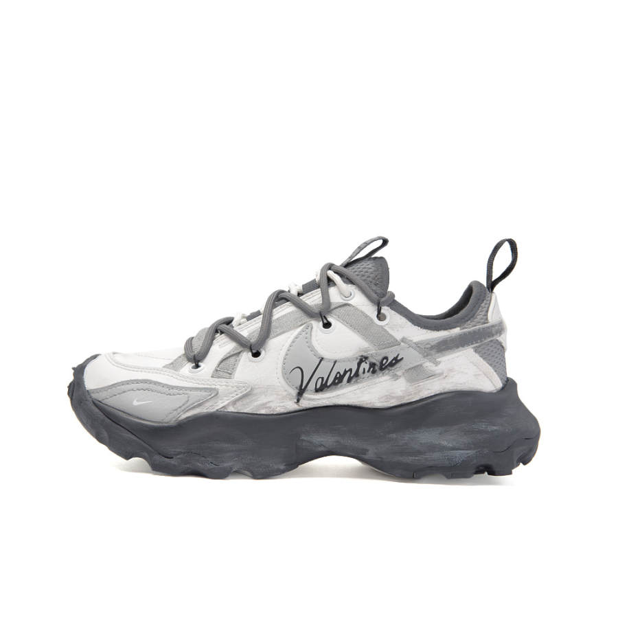 Nike Nike TC 7900 Moon Zone, Amber Textile, Synthetic Leather, TPU Cushioning Low top Casual Shoes Women's Gray