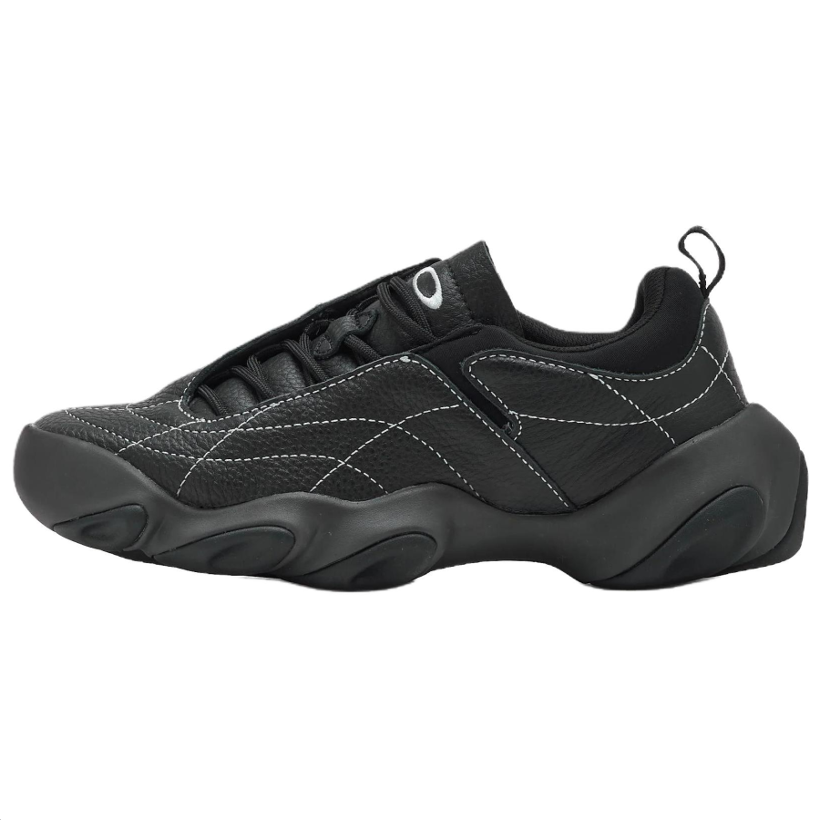 Oakley Factory Team Slip Resistant, Abrasion Resistant, Breathable Low Top Casual Shoes Men's Black