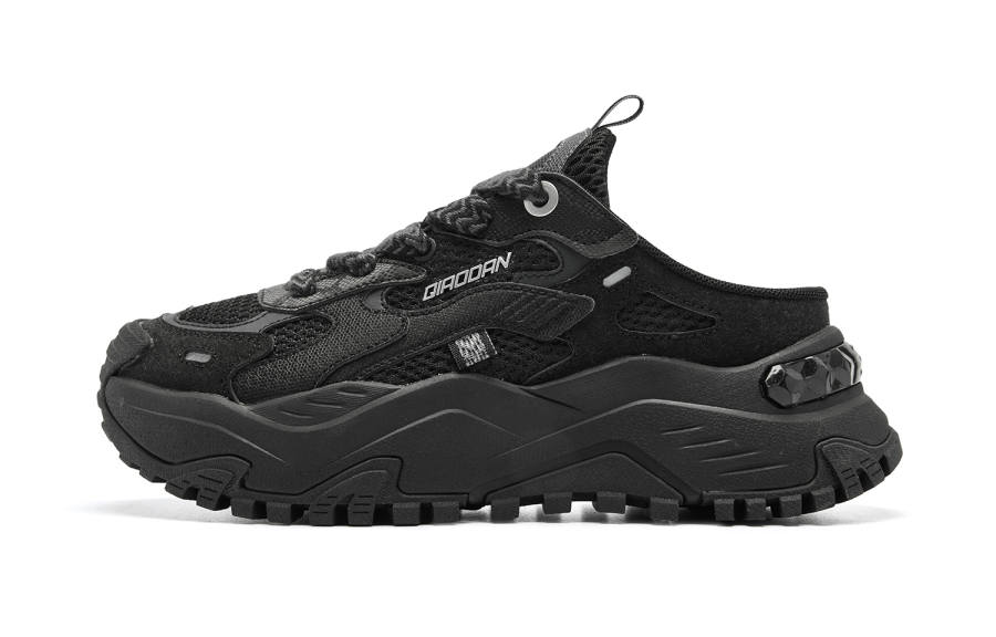 QIAODAN Slip Resistant Abrasion Resistant Low top Casual Shoes Women's Black