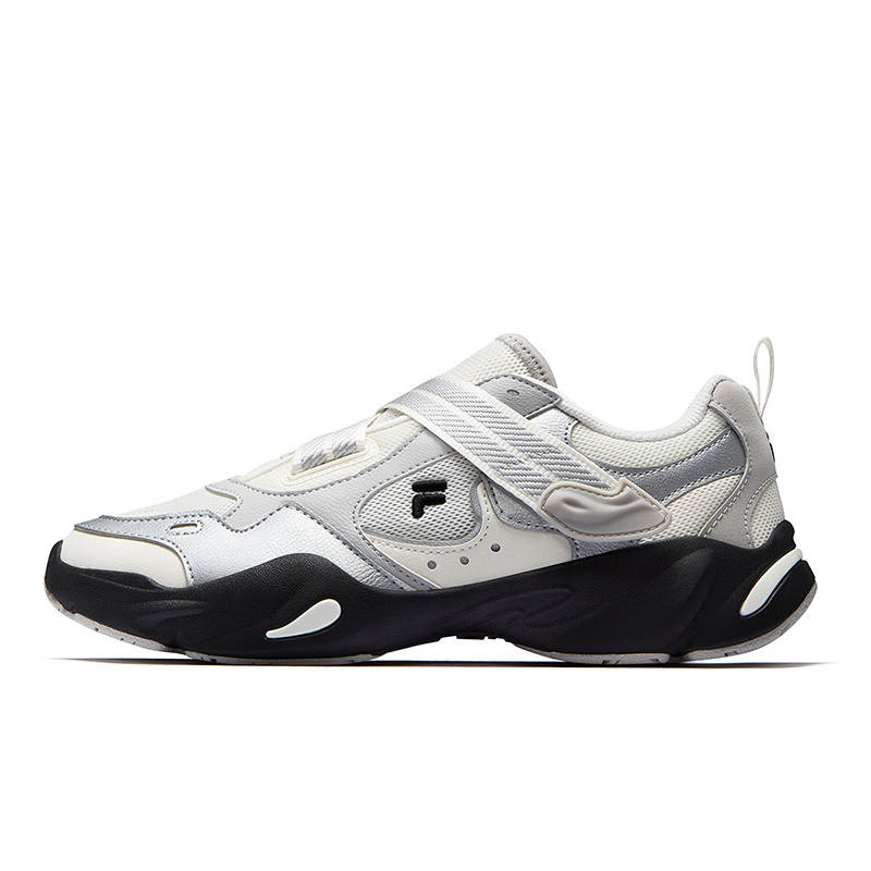 FILA FUSION EVA SLIM Waterdrop Shoes Textile, Synthetic Leather Low top Casual Shoes Women's Snow Black
