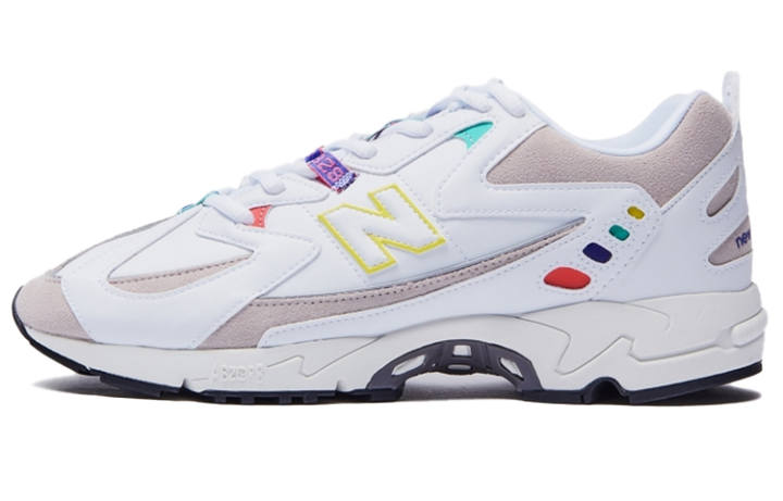 New Balance New Balance 828 'Grey Pink'