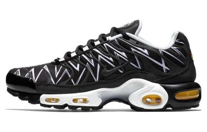 Nike Nike Air Max Plus Shark Black