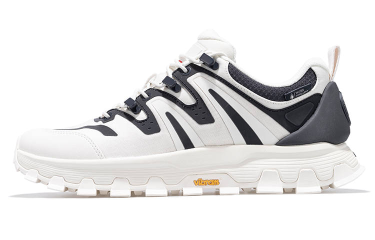 Palladium Outdoor R Shark Tooth Mesh, Nylon Slip Resistant Abrasion Resistant Low top Casual Shoes Men's White Black