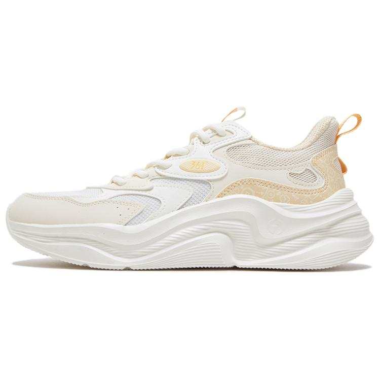 361° Life Collection Cushioning Slip Resistant Low top Casual Shoes Women's White Beige