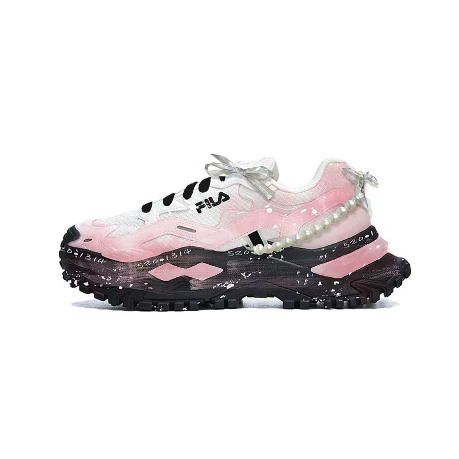 FILA FUSION Breathable Moisture Wicking Height Increasing Low top Casual Shoes Women's Black White Pink