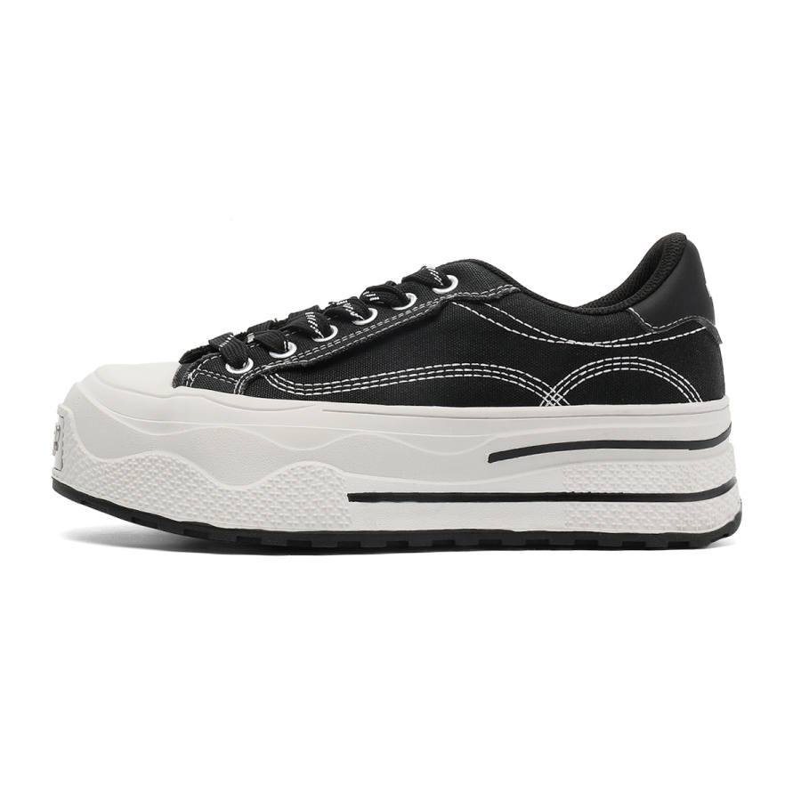 DEERWAY Low top Casual Shoes Women's Black