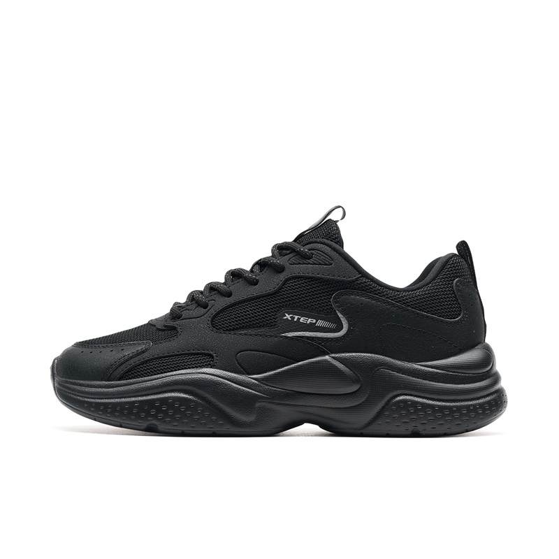XTEP Slip Resistant Lightweight Non slip Lightweight Low top Casual Shoes Women's Black