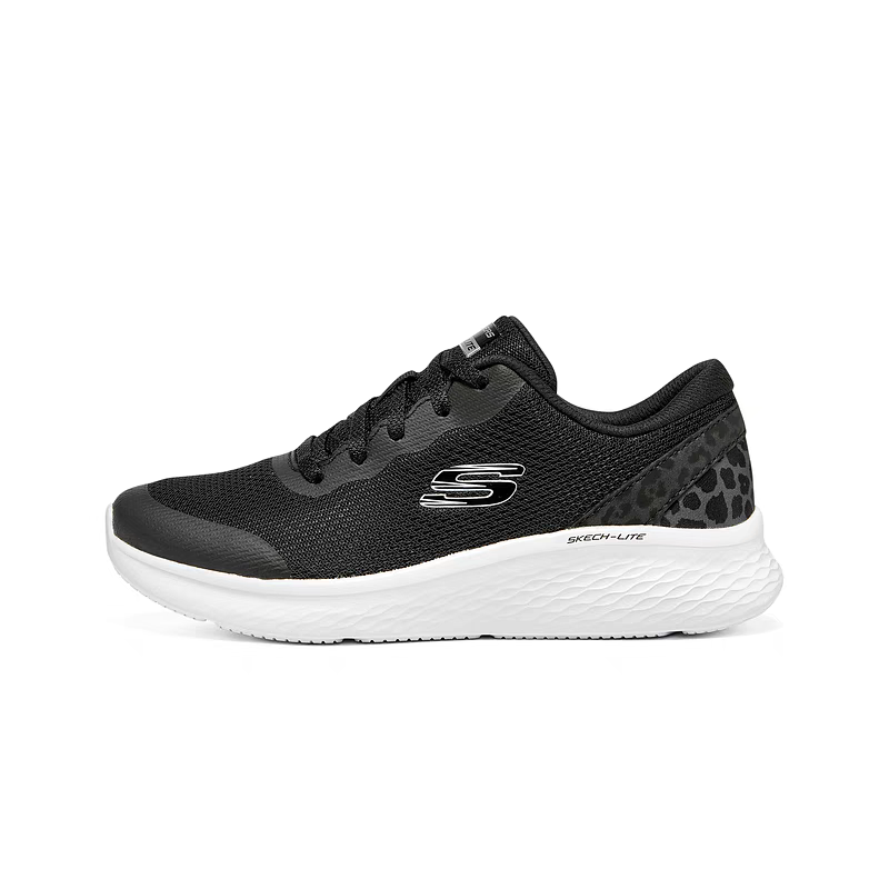 Skechers Low top Casual Shoes Women's Black