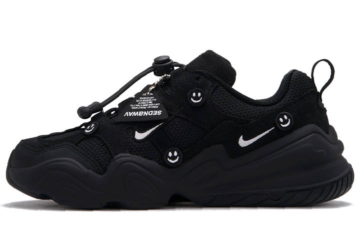 Nike Nike Tech Hera Low top Casual Shoes Unisex Black