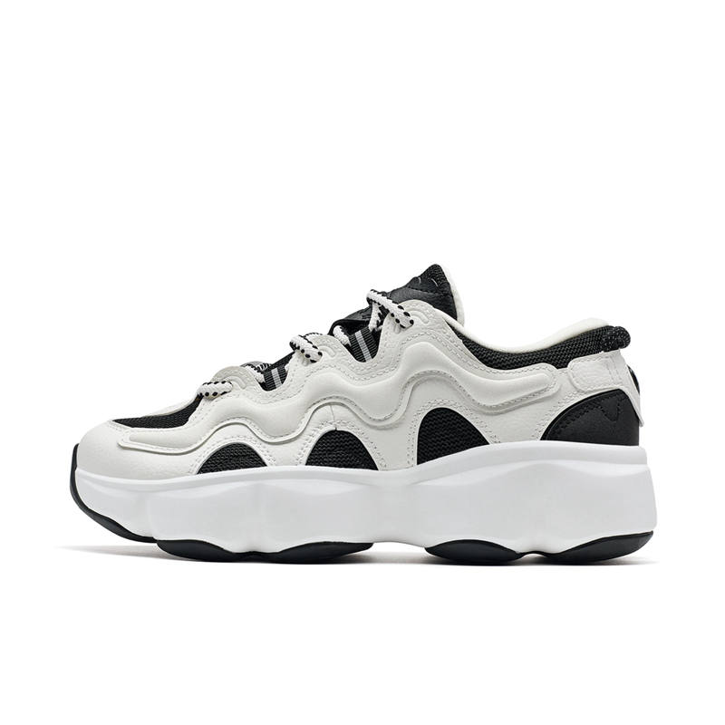 XTEP Petal Shoes 2.0 Height Increasing Low top Casual Shoes Women's White Black