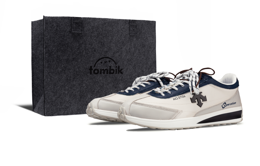 DESCENTE Cron Racer Making An Immediate Appearance Low top Casual Shoes Unisex White Blue