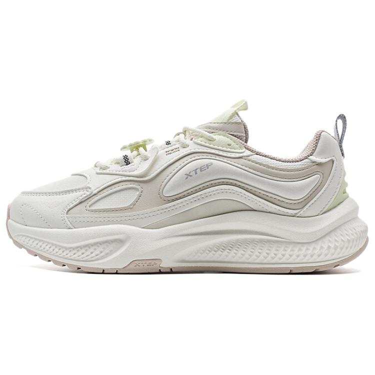 XTEP Abrasion Resistant Slip Resistant Coverage Low top Casual Shoes Women's Ecru