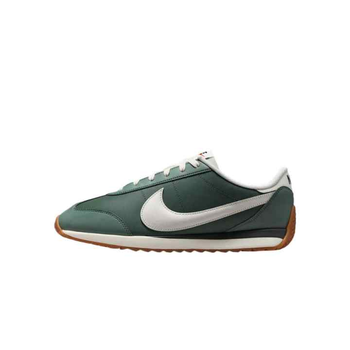 Nike Nike Pacific Low top Casual Shoes Men's