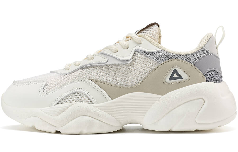 PEAK Low top Casual Shoes Women's Ecru Khaki