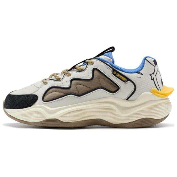 XTEP Disney x XTEP Slip Resistant Abrasion Resistant Low top Casual Shoes Women's White Black Brown