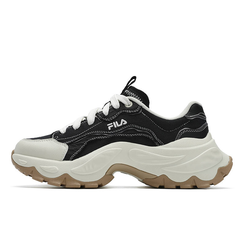 FILA SOFIA 4 Fish Bone Shoes Low top Casual Shoes Women's Black White