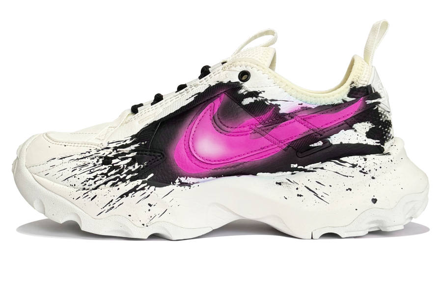 Nike Nike TC 7900 Pink Flame Slip Resistant Abrasion Resistant Low top Casual Shoes Women's Black White Pink