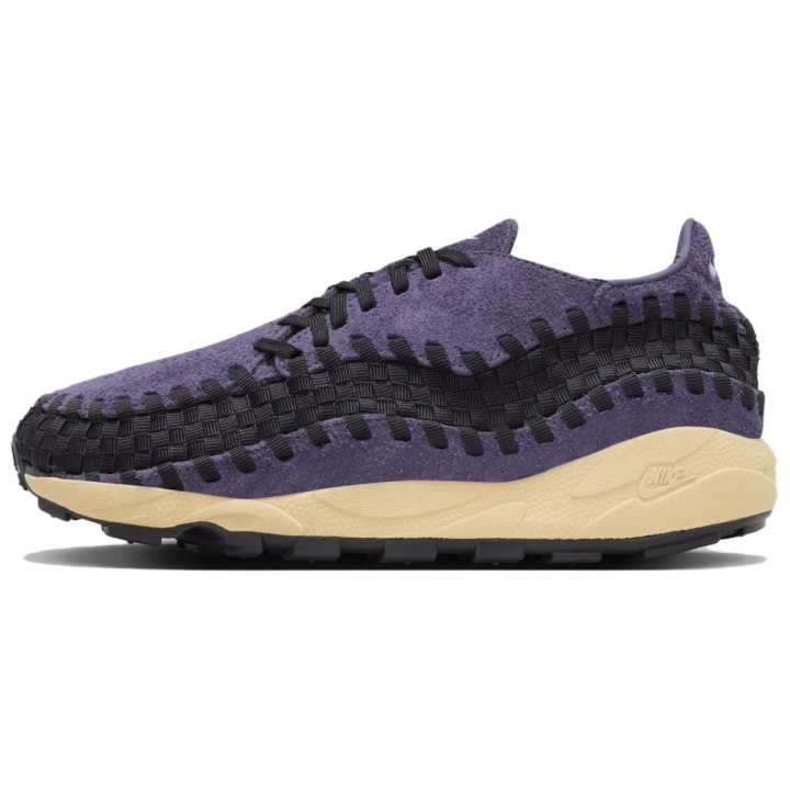 Nike Nike Air Footscape Low top Casual Shoes Women's Purple