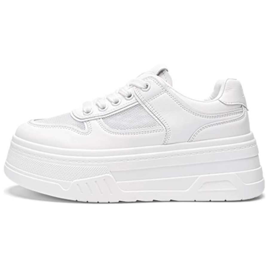 Warrior Slip Resistant Abrasion Resistant Low top Casual Shoes Women's White